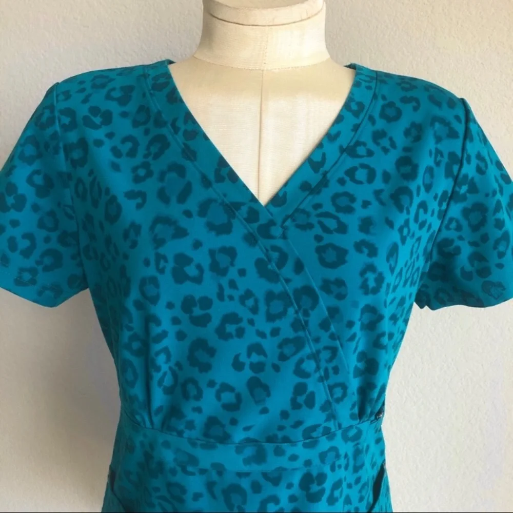 Koi Sapphire blue/gray animal print scrubs top. - Picture 2 of 7